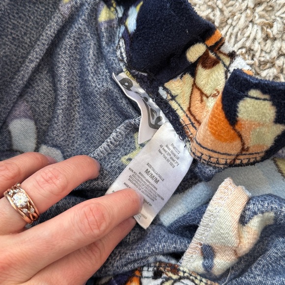 Bluey Pajama Bundles Blue Orange size Medium - Picture 7 of 8